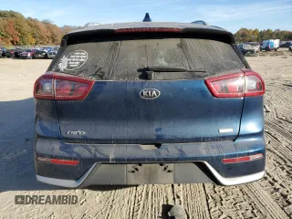 2018 Kia Niro FE with VIN KNDCB3LC3J5212135, listed as a Copart auction lot 77232484 with 192,744 mi miles and Salvage Title. Bid and sale history available at carsss.com. Image 6.