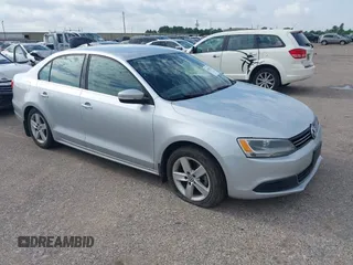 2013 Volkswagen Jetta TDI w/Premium/Nav with VIN 3VWLL7AJ9DM203506, listed as a IAAI auction lot 42682513 with 137,614 mi miles and . Bid and sale history available at DreamBid. Image 1.