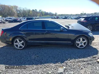 2013 Mercedes-Benz S with VIN WDDNG9EB5DA526856, listed as a IAAI auction lot 41828939 with 130,544 mi miles. Bid and sale history available at carsss.com. Image 13.