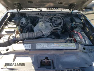 2002 Ford Explorer with VIN 1FMDU70E22UC35467, listed as a Copart auction lot 47790834 with 182,220 mi miles and Salvage title. Bid and sale history available at DreamBid. Image 9.