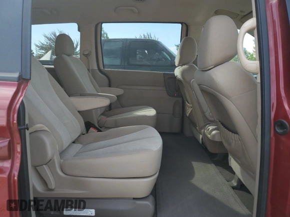 2011 Kia Sedona LX with VIN KNDMG4C72B6369858, listed as a Copart auction lot 70339124 with 165,640 mi miles and Salvage Title. Bid and sale history available at carsss.com. Image 11.