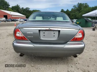 2005 Jaguar XJ Vanden Plas with VIN SAJWA82C25SG44967, listed as a Copart auction lot 62807705 with 33,020 mi miles and Clean title. Bid and sale history available at DreamBid. Image 6.