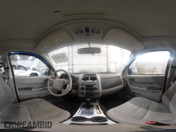2011 Ford Escape XLT с VIN 1FMCU9DG2BKA08150, выставлен на аукционе IAAI как лот 42156966 с пробегом Не указан миль и . История ставок и продаж доступна на DreamBid. Изображение 19.