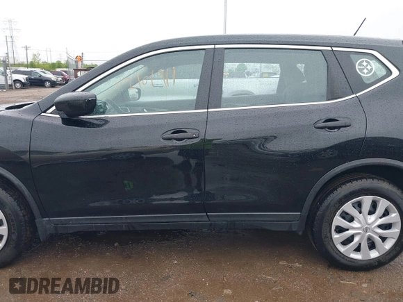 2016 Nissan Rogue SV with VIN KNMAT2MV7GP630919, listed as a IAAI auction lot 42101911 with 89,134 mi miles. Bid and sale history available at carsss.com. Image 15.