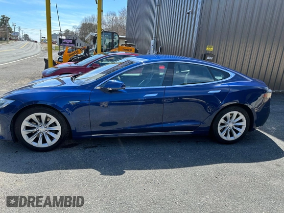 2016 Tesla Model S 90D with VIN 5YJSA1E29GF153669, listed as a Copart auction lot 63765555 with 87,476 mi miles and Clean title. Bid and sale history available at DreamBid. Image 13.