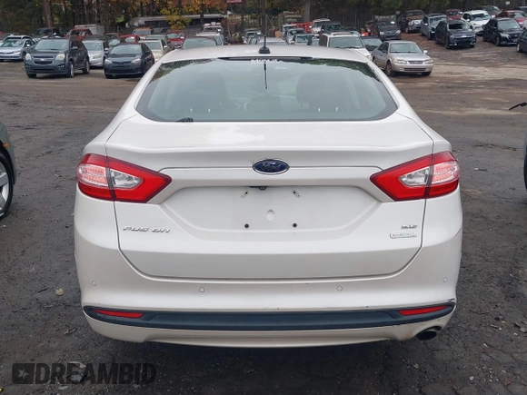 2013 Ford Fusion SE with VIN 3FA6P0HR5DR246577, listed as a IAAI auction lot 40777607 with 224,994 mi miles. Bid and sale history available at carsss.com. Image 16.