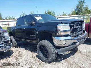 2016 Chevrolet Silverado 1500 LT with VIN 3GCUKREC3GG231290, listed as a IAAI auction lot 40113464 with 160,109 mi miles. Bid and sale history available at carsss.com. Image 13.