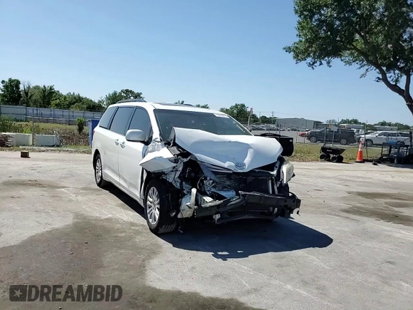 2015 Toyota Sienna XLE with VIN 5TDYK3DC1FS612491, listed as a Copart auction lot 53673815 with 169,306 mi miles and Salvage Title. Bid and sale history available at DreamBid. Image 12.