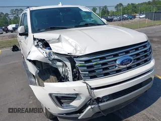2018 Ford Expedition Max Limited z VIN 1FMJK2AT0JEA35804, wystawiony jako IAAI lot #41985908 z przebiegiem 118 341 mil mil oraz . Historia ofert i sprzedaży dostępna na DreamBid. Obrazek 6.