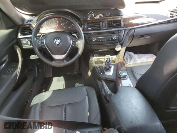 2015 BMW 3 Series 328i Gran Turismo xDrive z VIN WBA3X5C51FD559892, wystawiony jako Copart lot #63500505 z przebiegiem 76 806 mil mil oraz Nie do naprawy • Non repairable. Historia ofert i sprzedaży dostępna na DreamBid. Obrazek 8.