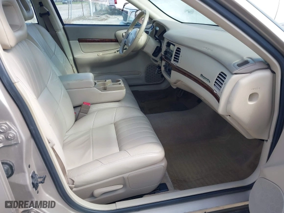 2002 Chevrolet Impala with VIN 2G1WF55K929224966, listed as a IAAI auction lot 41989267 with 121,010 mi miles. Bid and sale history available at carsss.com. Image 5.