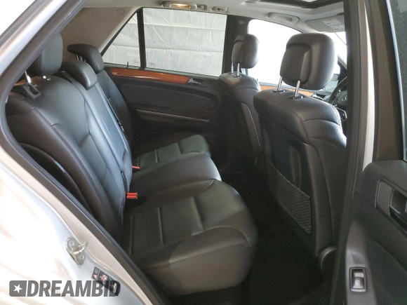 2009 Mercedes-Benz M 350 with VIN 4JGBB86E59A521108, listed as a Copart auction lot 55895495 with 126,829 mi miles and Clean Title. Bid and sale history available at DreamBid. Image 11.
