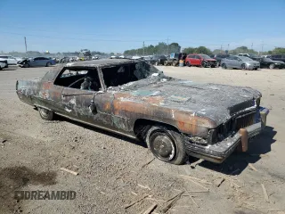 1973 Cadillac Fleetwood z VIN 6D47R3Q236154, wystawiony jako Copart lot #67947044 z przebiegiem Nie podano mil oraz Szkody całkowita. Historia ofert i sprzedaży dostępna na DreamBid. Obrazek 4.