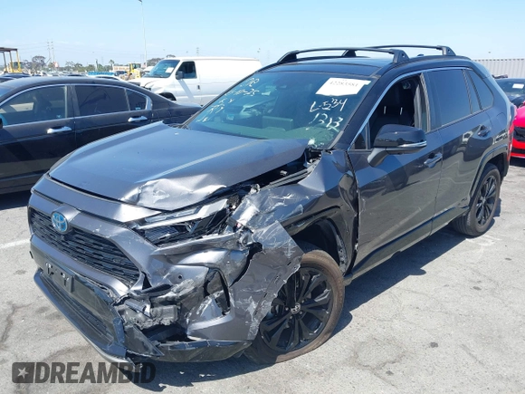 2024 Toyota RAV4 Hybrid XSE with VIN JTME6RFV0RJ041313, listed as a IAAI auction lot 42283581 with 25,096 mi miles and . Bid and sale history available at DreamBid. Image 2.