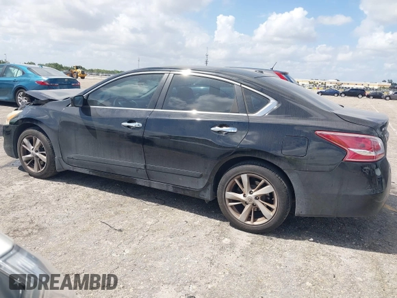 2015 Nissan Altima 2.5 SL with VIN 1N4AL3AP1FN358203, listed as a IAAI auction lot 41876809 with 130,921 mi miles. Bid and sale history available at carsss.com. Image 15.