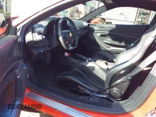 2021 Ferrari F8 z VIN ZFF92LLAXM0268231, wystawiony jako IAAI lot #41442929 z przebiegiem 6157 mil mil oraz . Historia ofert i sprzedaży dostępna na DreamBid. Obrazek 5.