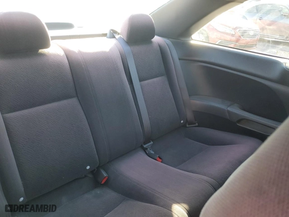 2004 Honda Civic LX with VIN 1HGEM21584L025511, listed as a Copart auction lot 73437184 with 155,461 mi miles and Salvage Title. Bid and sale history available at carsss.com. Image 10.