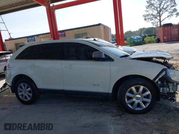 2007 Lincoln MKX with VIN 2LMDU88C77BJ33821, listed as a IAAI auction lot 42682904 with 150,877 mi miles and . Bid and sale history available at DreamBid. Image 14.