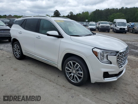 2024 GMC Terrain Denali с VIN 3GKALXEG2RL383356, выставлен на аукционе Copart как лот 51818535 с пробегом 5 930 миль миль и Списание • Salvage title. История ставок и продаж доступна на DreamBid. Изображение 4.