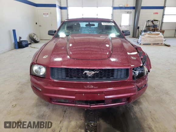 2007 Ford Mustang Deluxe z VIN 1ZVFT84N175260620, wystawiony jako Copart lot #47568555 z przebiegiem 198 760 mil mil oraz Szkoda całkowita • Salvage title. Historia ofert i sprzedaży dostępna na DreamBid. Obrazek 5.