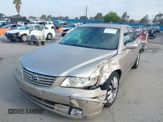 2006 Hyundai Azera SE с VIN KMHFC46F56A095397, выставлен на аукционе IAAI как лот 42135597 с пробегом 182 416 миль миль и . История ставок и продаж доступна на DreamBid. Изображение 2.