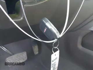 2021 GMC Sierra 1500 Denali z VIN 3GTU9FETXMG382438, wystawiony jako IAAI lot #41880365 z przebiegiem 54 651 mil mil oraz . Historia ofert i sprzedaży dostępna na DreamBid. Obrazek 11.