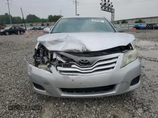 2010 Toyota Camry z VIN 4T1BF3EK1AU075962, wystawiony jako Copart lot #58929065 z przebiegiem 216 986 mil mil oraz Szkoda całkowita • Salvage title. Historia ofert i sprzedaży dostępna na DreamBid. Obrazek 5.