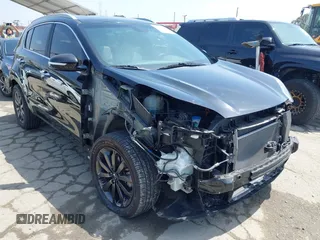 2019 Kia Sportage EX с VIN KNDPN3AC5K7579264, выставлен на аукционе IAAI как лот 42478744 с пробегом 70 807 миль миль и . История ставок и продаж доступна на DreamBid. Изображение 1.