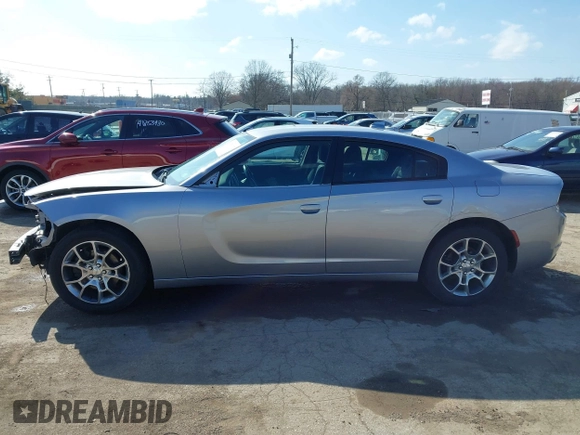 2015 Dodge Charger SXT z VIN 2C3CDXJG3FH754900, wystawiony jako IAAI lot #41850117 z przebiegiem 177 570 mil mil oraz . Historia ofert i sprzedaży dostępna na DreamBid. Obrazek 15.
