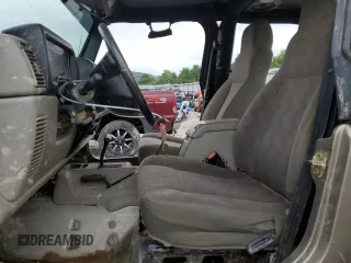 2004 Jeep Wrangler Rubicon with VIN 1J4FA69S94P774219, listed as a Copart auction lot 62806594 with 121,819 mi miles and Salvage Title. Bid and sale history available at carsss.com. Image 7.