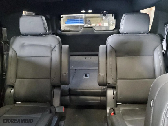 2022 Chevrolet Tahoe LT with VIN 1GNSKNKD1NR187677, listed as a Copart auction lot 72390122 with 8,532 mi miles. Bid and sale history available at carsss.com. Image 10.