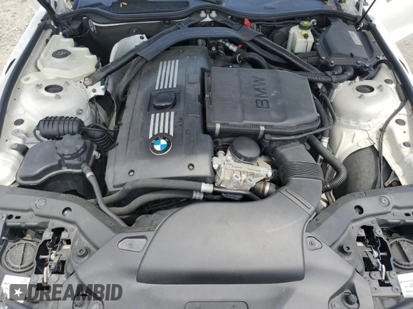 2009 BMW Z4 sDrive35i with VIN WBALM73519E381601, listed as a Copart auction lot 60823745 with 75,635 mi miles and Salvage title. Bid and sale history available at DreamBid. Image 11.