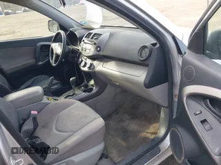 2007 Toyota RAV4 with VIN JTMBD33V675063719, listed as a IAAI auction lot 41911407 with 170,217 mi miles. Bid and sale history available at carsss.com. Image 5.