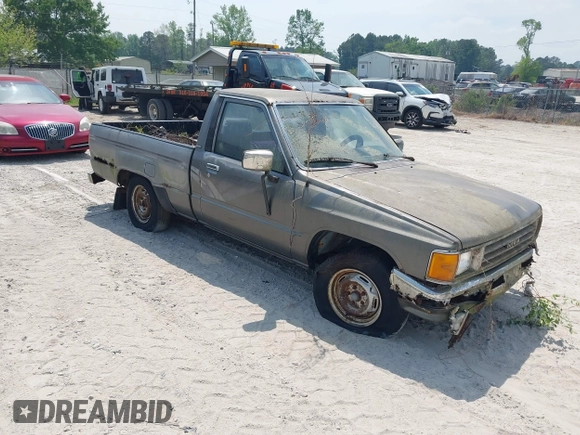 1988 Toyota Pickup with VIN JT4RN50R4J5146510, listed as a IAAI auction lot 42092308 with 288,420 mi miles and . Bid and sale history available at DreamBid. Image 1.