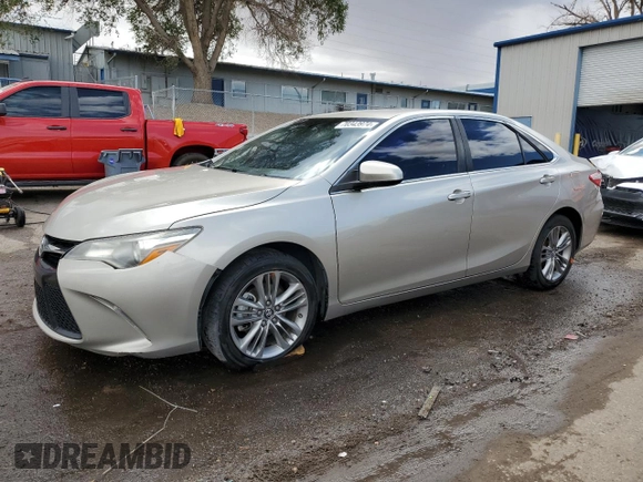 2017 Toyota Camry XLE with VIN 4T1BF1FK7HU762182, listed as a Copart auction lot 70343974 with 165,634 mi miles and Salvage Title. Bid and sale history available at carsss.com. Image 1.
