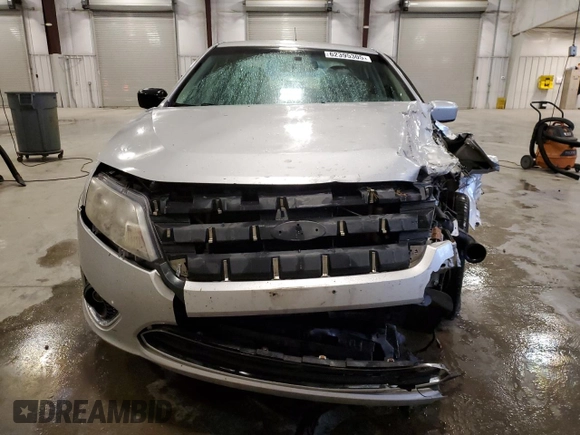 2010 Ford Fusion Hybrid with VIN 3FADP0L32AR142750, listed as a Copart auction lot 62395305 with 144,384 mi miles and Salvage title. Bid and sale history available at DreamBid. Image 5.
