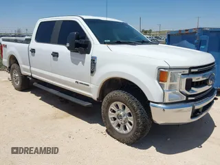 2020 Ford F-250 XL z VIN 1FT7W2BT2LED60958, wystawiony jako IAAI lot #42661421 z przebiegiem 107 199 mil mil oraz . Historia ofert i sprzedaży dostępna na DreamBid. Obrazek 1.