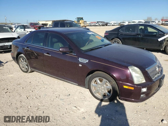 2009 Cadillac STS RWD z VIN 1G6DW67V090167639, wystawiony jako Copart lot #87113674 z przebiegiem 121 498 mil mil oraz Czysty tytuł • Clean title. Historia ofert i sprzedaży dostępna na DreamBid. Obrazek 4.