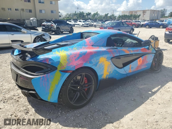 2019 McLaren 570S z VIN SBM13FAA9KW006456, wystawiony jako Copart lot #77400754 z przebiegiem Nie podano mil oraz Nie do naprawy. Historia ofert i sprzedaży dostępna na DreamBid. Obrazek 3.