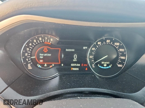 2017 Lincoln MKZ Select with VIN 3LN6L5C97HR657121, listed as a Copart auction lot 61085835 with 62,375 mi miles and Salvage title. Bid and sale history available at DreamBid. Image 9.