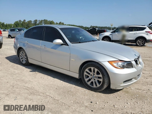 2007 BMW 3 Series 328i with VIN WBAVC535X7FZ71416, listed as a Copart auction lot 56311595 with 163,570 mi miles and Salvage title. Bid and sale history available at DreamBid. Image 4.