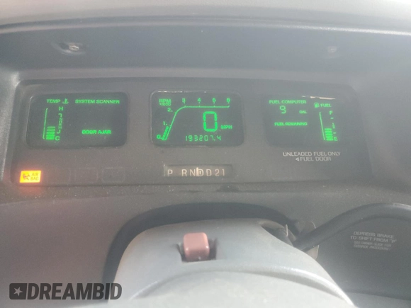1993 Ford Aerostar Eddie Bauer z VIN 1FMDA41XXPZC78133, wystawiony jako Copart lot #50212815 z przebiegiem 193 207 mil mil oraz Szkody całkowita. Historia ofert i sprzedaży dostępna na DreamBid. Obrazek 9.