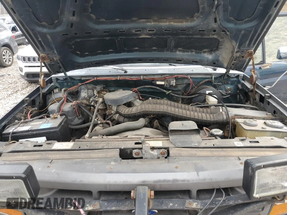 1995 Ford F-250 with VIN 2FTHF26H4SCA78884, listed as a Copart auction lot 50710285 with 205,568 mi miles and Clean title. Bid and sale history available at DreamBid. Image 11.