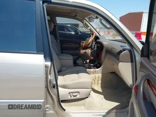 2000 Lexus LX 470 z VIN JT6HT00W4Y0114729, wystawiony jako IAAI lot #42227081 z przebiegiem 129 117 mil mil oraz . Historia ofert i sprzedaży dostępna na DreamBid. Obrazek 5.