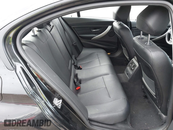 2013 BMW 3 Series 328i with VIN WBA3C1C53DF442532, listed as a IAAI auction lot 41945247 with 92,065 mi miles. Bid and sale history available at carsss.com. Image 8.