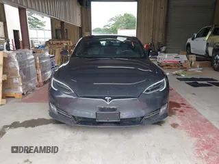 2018 Tesla Model S 75D with VIN 5YJSA1E28JF298208, listed as a IAAI auction lot 42438793 with Not provided miles and . Bid and sale history available at DreamBid. Image 12.