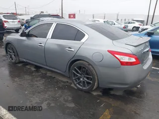 2009 Nissan Maxima SV with VIN 1N4AA51E99C803366, listed as a IAAI auction lot 41805151 with 175,801 mi miles and . Bid and sale history available at DreamBid. Image 3.