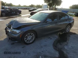 2017 BMW 3 Series 320i xDrive z VIN WBA8E5G5XHNU22274, wystawiony jako Copart lot #60507785 z przebiegiem 97 350 mil mil oraz Szkoda całkowita • Salvage title. Historia ofert i sprzedaży dostępna na DreamBid. Obrazek 1.