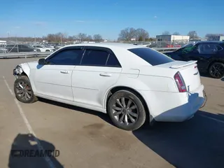 2014 Chrysler 300 with VIN 2C3CCAGT6EH286860, listed as a IAAI auction lot 41356345 with 87,658 mi miles. Bid and sale history available at carsss.com. Image 13.