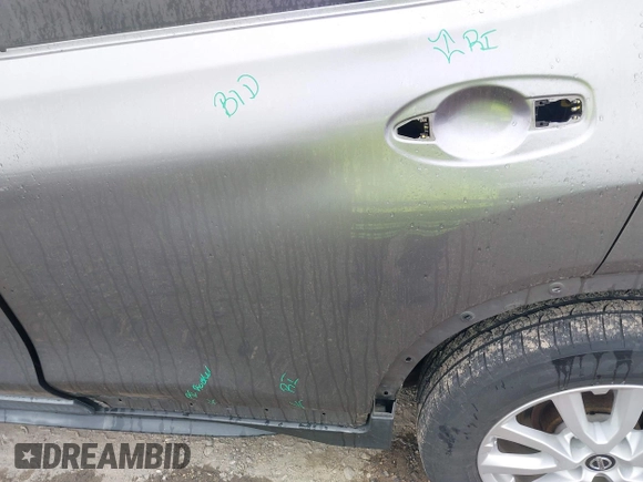 2018 Nissan Rogue SV z VIN KNMAT2MV7JP551094, wystawiony jako IAAI lot #42206882 z przebiegiem 109 247 mil mil oraz . Historia ofert i sprzedaży dostępna na DreamBid. Obrazek 17.